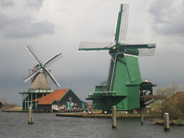 טיול מסביב לאמסטרדם - כפר הדייגים